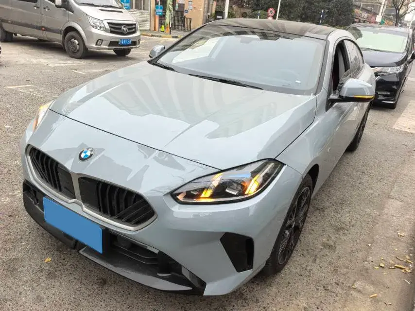 2025 BMW 2 Series 2.0T 204HP L4 7DCT