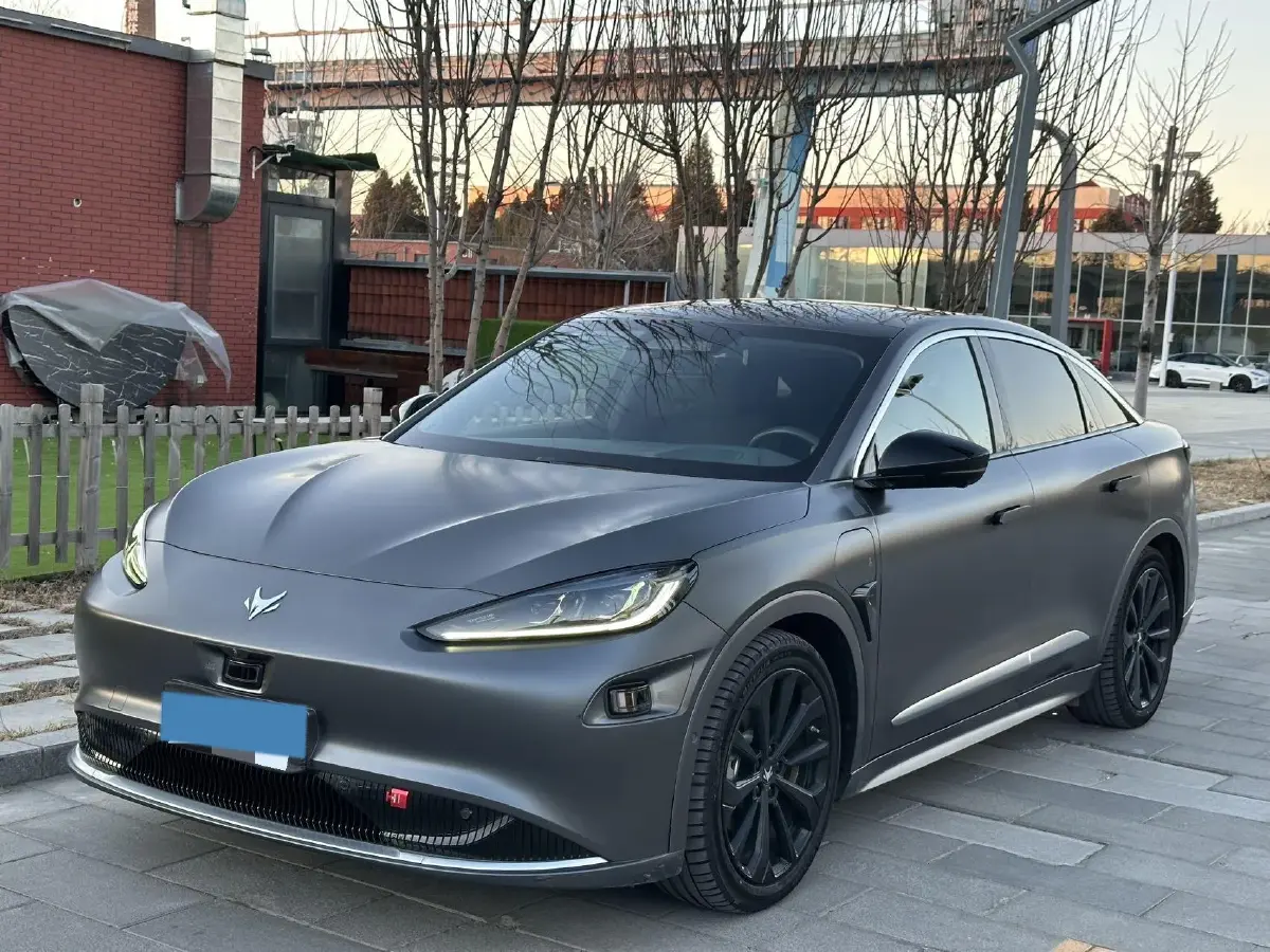 2022 ARCFOX αS BEV 74.5KWH