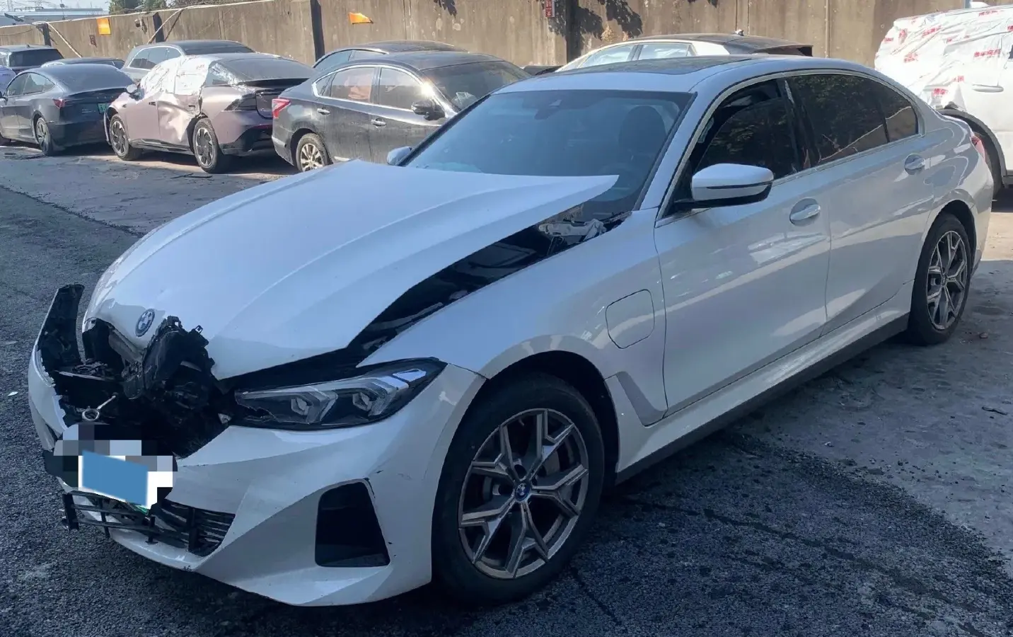 2024 BMW i3 BEV 70KWH