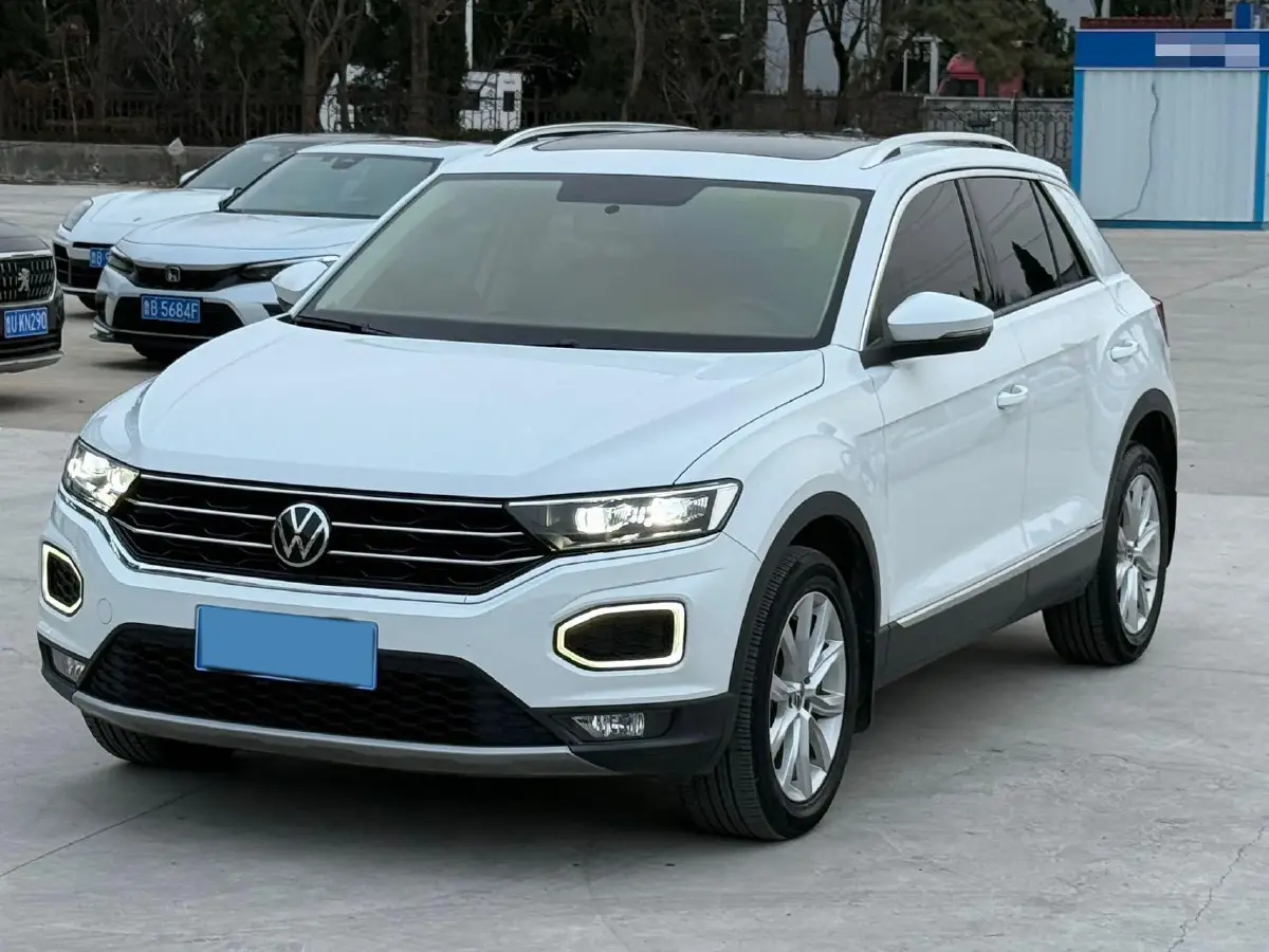 2022 Volkswagen T-Roc 1.4T 150HP L4 7DCT