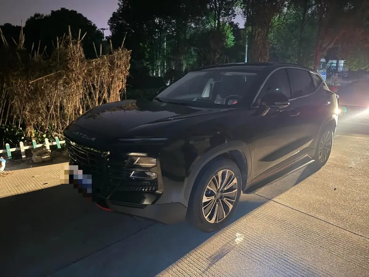 2024 Jetour DASHING 1.6T 197HP L4 7DCT