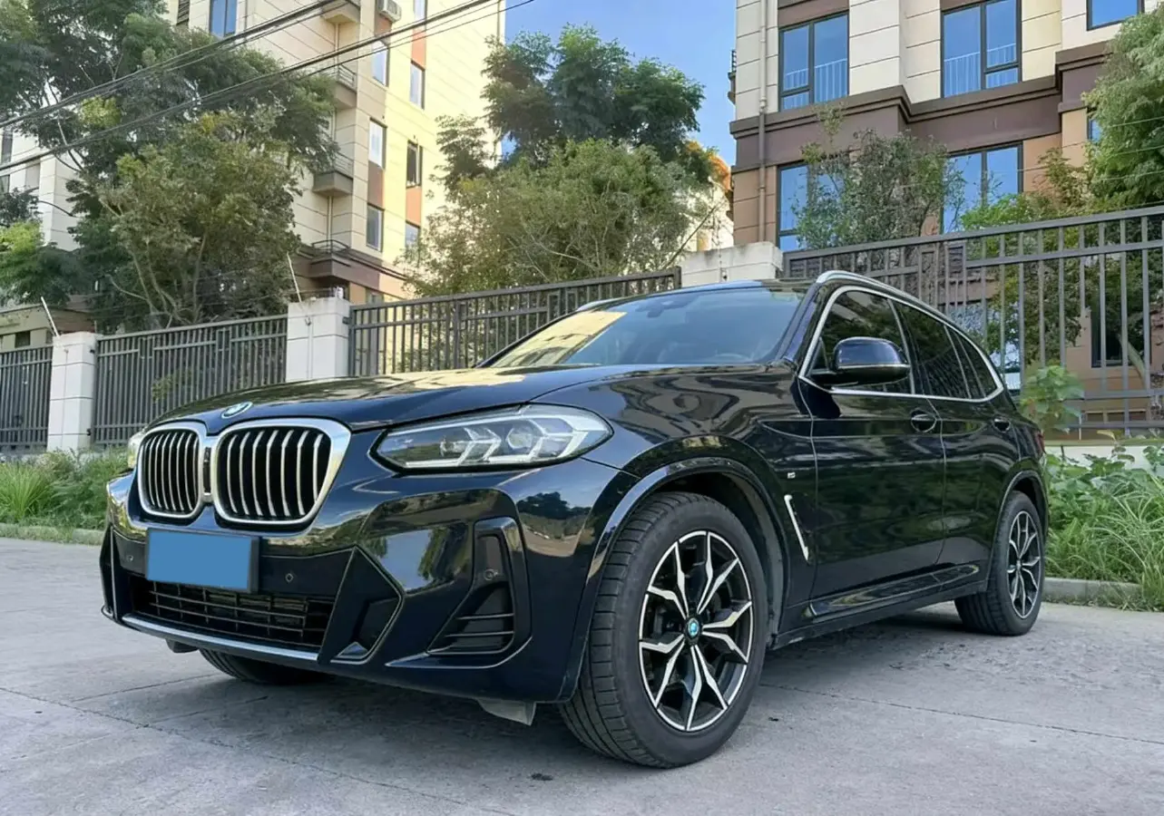 2022 BMW X3 2.0T 184HP L4 8AT