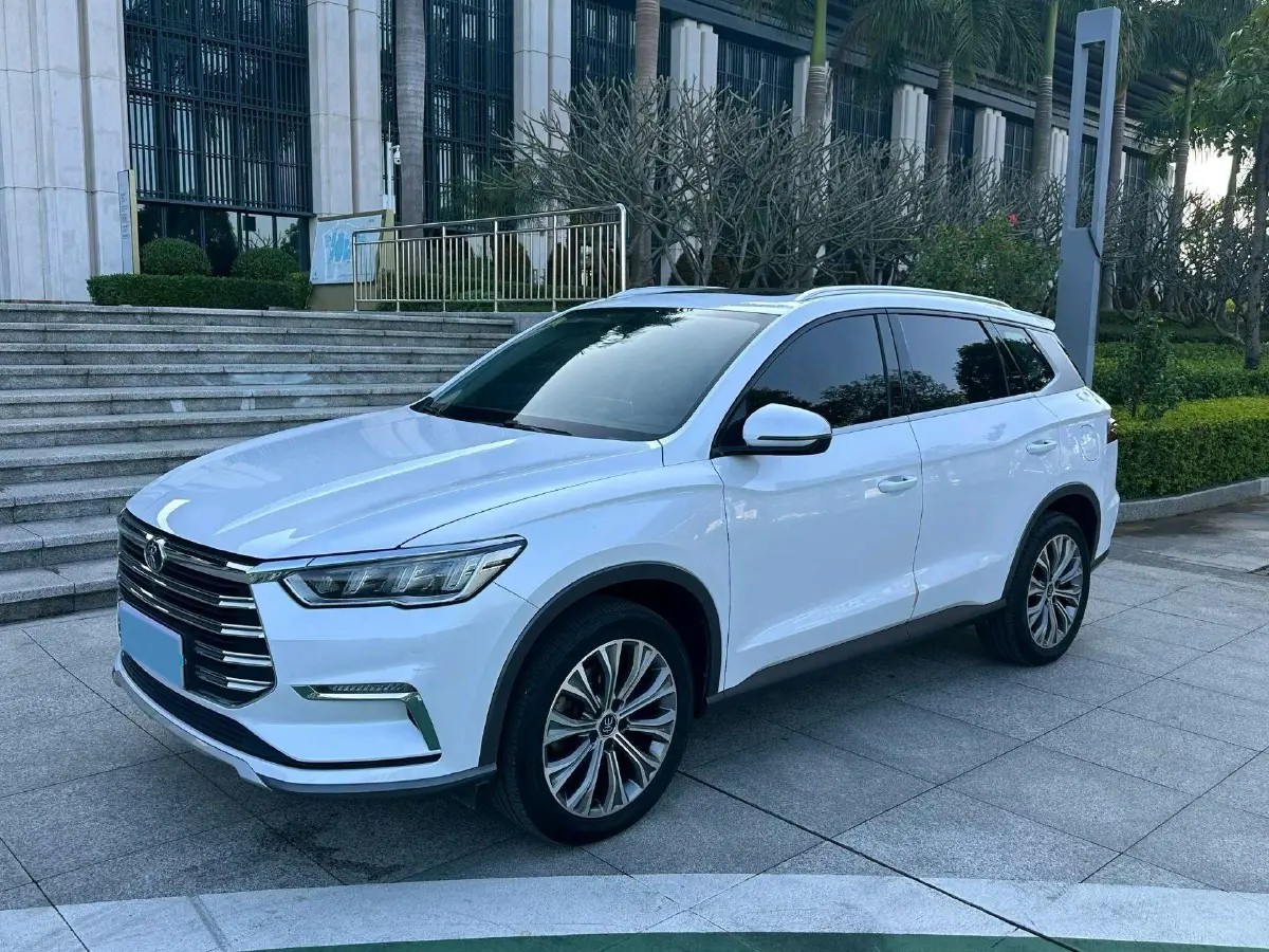 2019 BYD Song Pro 1.5T 160HP L4 6DCT PHEV 15.7KWH