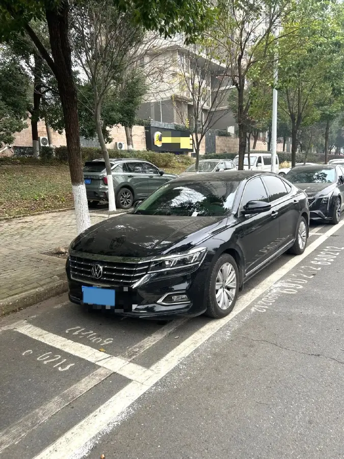 2020 Volkswagen Passat 2.0T 186HP L4 7DCT