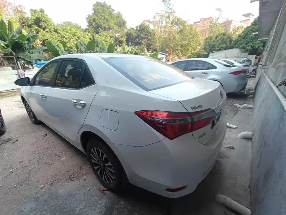 2017 Toyota Corolla 1.2T 116HP L4 CVT,autocango,china used car exporter,china ev exporter,chinese used car exporter,chinese used ev exporter
