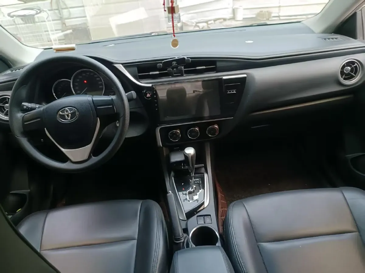 2017 Toyota Corolla 1.2T 116HP L4 CVT,autocango,china used car exporter,china ev exporter,chinese used car exporter,chinese used ev exporter