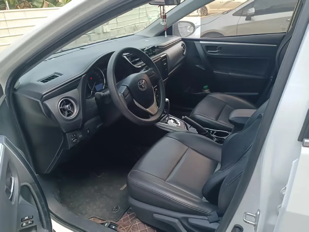 2017 Toyota Corolla 1.2T 116HP L4 CVT,autocango,china used car exporter,china ev exporter,chinese used car exporter,chinese used ev exporter