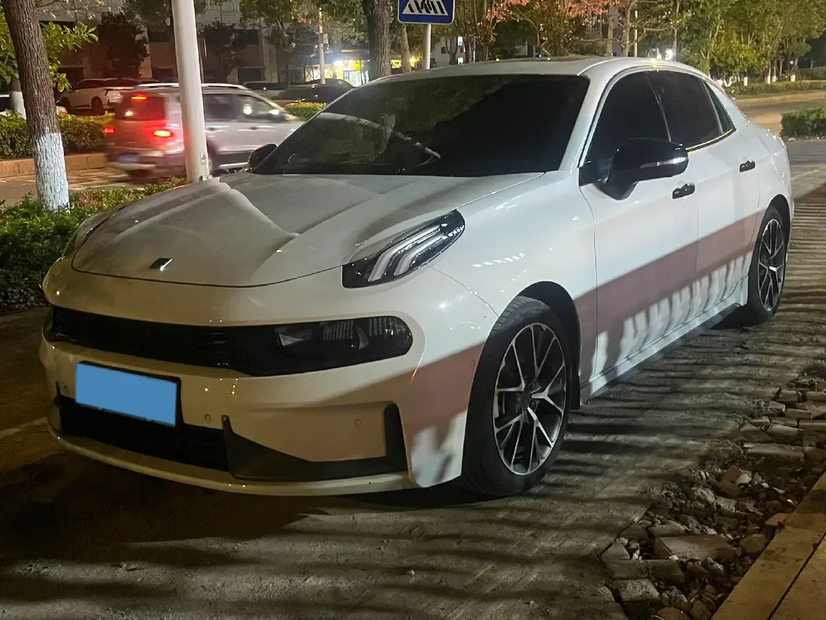 2022 LYNK&CO 03 1.5T 180HP L3 7DCT