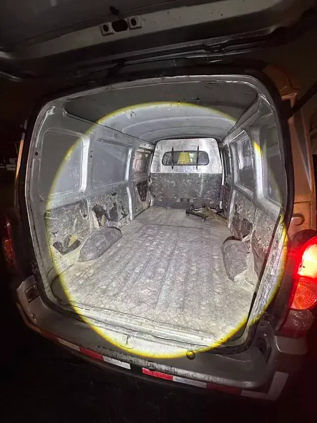 2022 WuLing RongGuang Mini Truck EV BEV 41.5KWH,autocango,china used car exporter,china ev exporter,chinese used car exporter,chinese used ev exporter