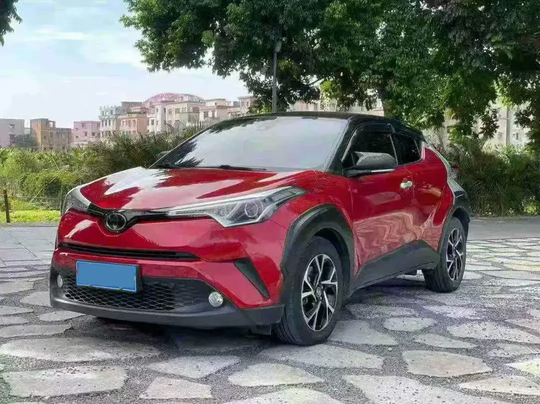 2018 Toyota C-HR 2.0L 171HP L4 CVT
