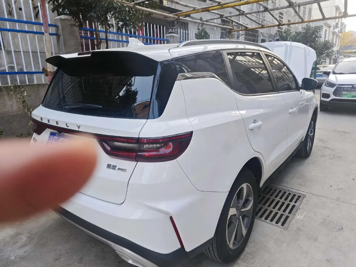2024 Geely OkavangoPRO 1.5T 181HP L4 7DCT,autocango,china used car exporter,china ev exporter,chinese used car exporter,chinese used ev exporter