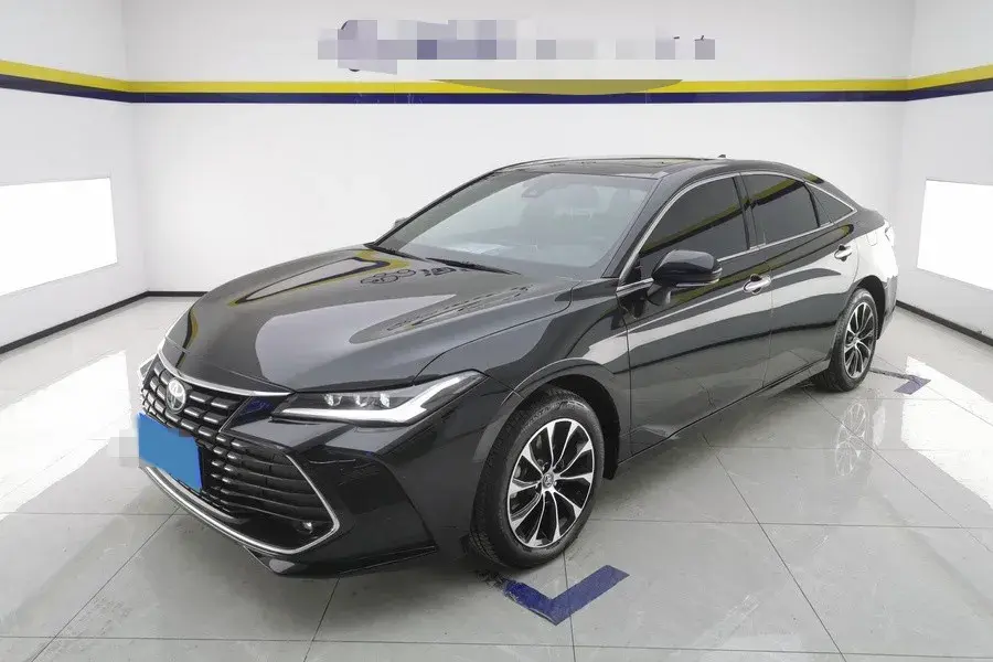 2024 Toyota Avalon 2.0L 173HP L4 CVT