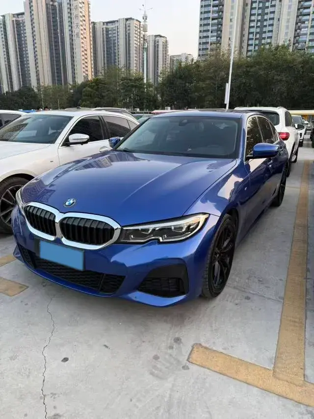 2022 BMW 3 Series 2.0T 184HP L4 8AT