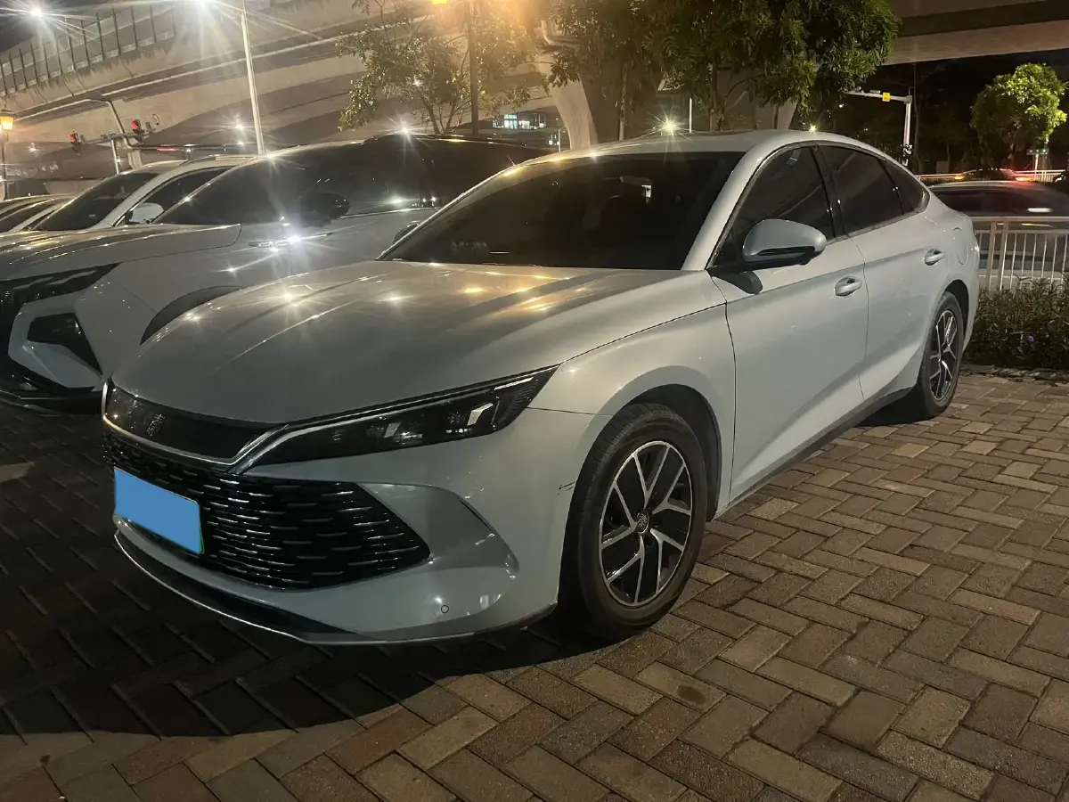 2024 BYD QinL 1.5L 101HP L4 E-CVT PHEV 15.87KWH