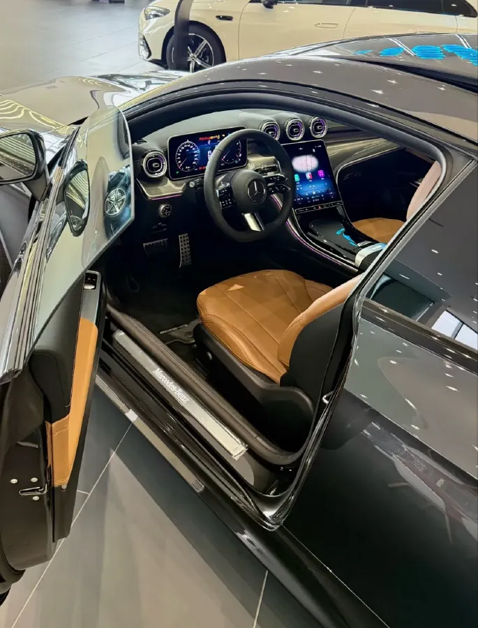 2024 Mercedes-Benz CLE Class 2.0T 204HP L4 9AT,autocango,china used car exporter,china ev exporter,chinese used car exporter,chinese used ev exporter