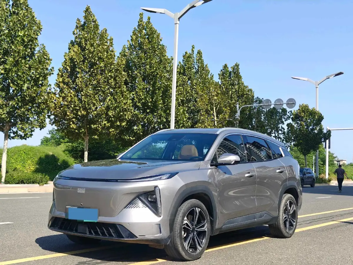 2023 Geely Galaxy L7 1.5T 163HP L4 3DHT PHEV 18.7KWH