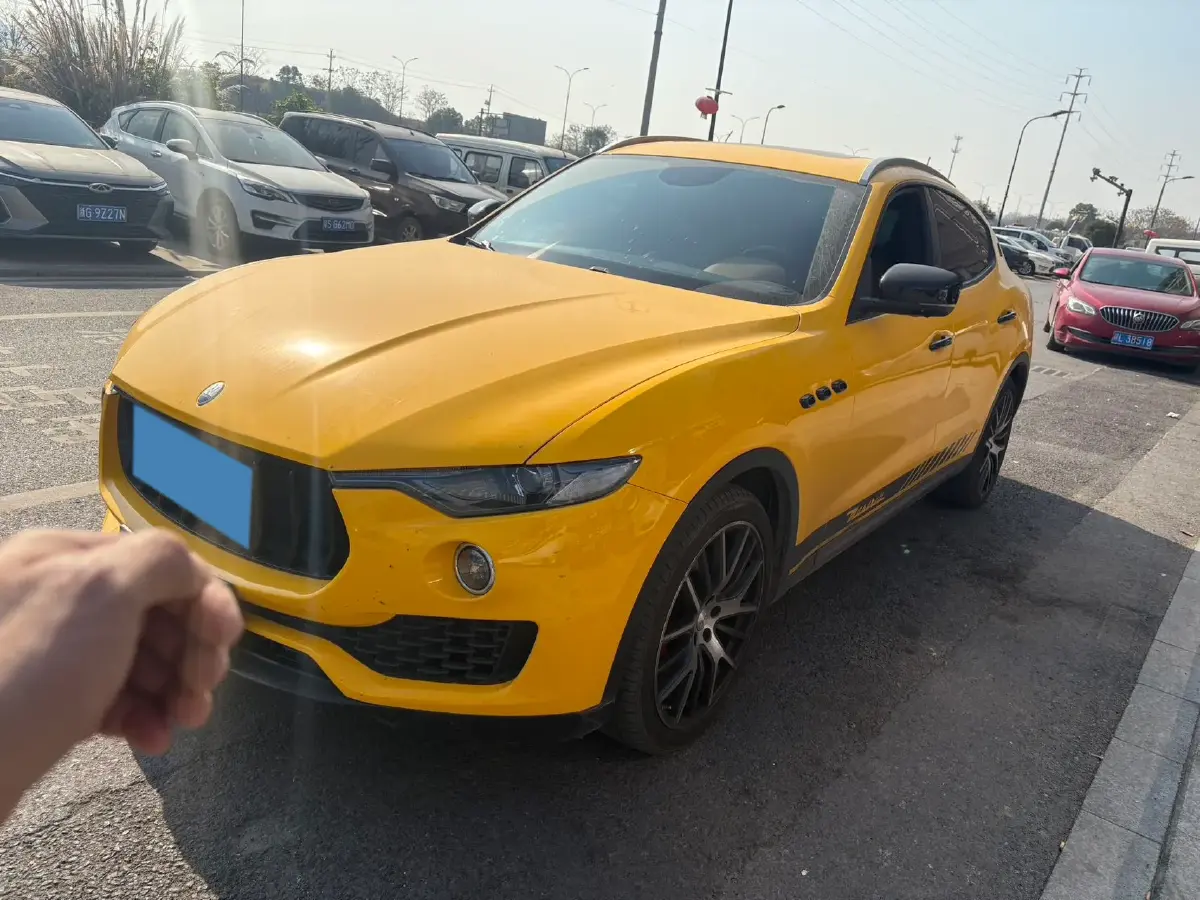 2019 Maserati Levante 3.0T 350HP V6 8AT