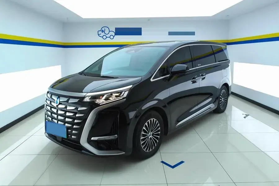 2022 HongQi HS7 3.0T 337HP V6 8AT