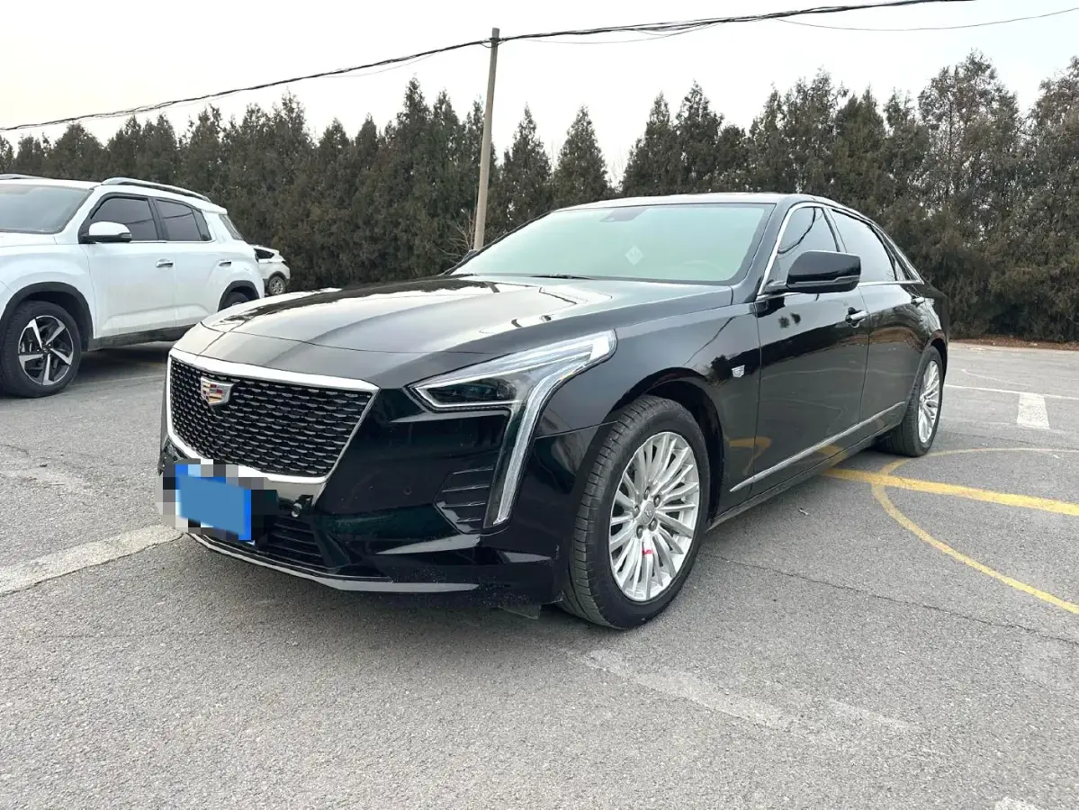 2022 Cadillac CT6 2.0T 237HP L4 10AT