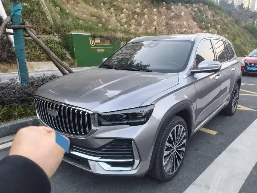 2025 Geely Monjaro 2.0T 238HP L4 8AT