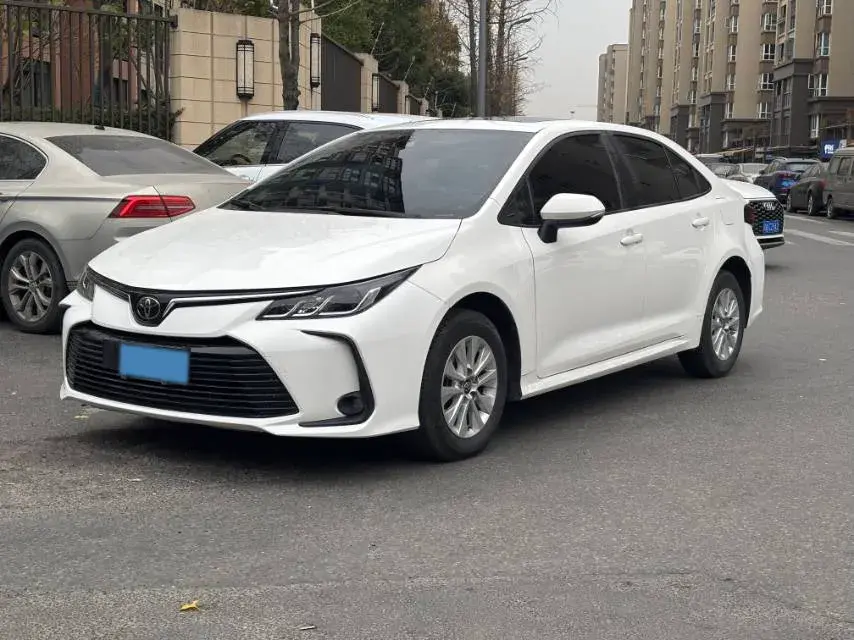 2019 Toyota Corolla 1.2T 116HP L4 CVT