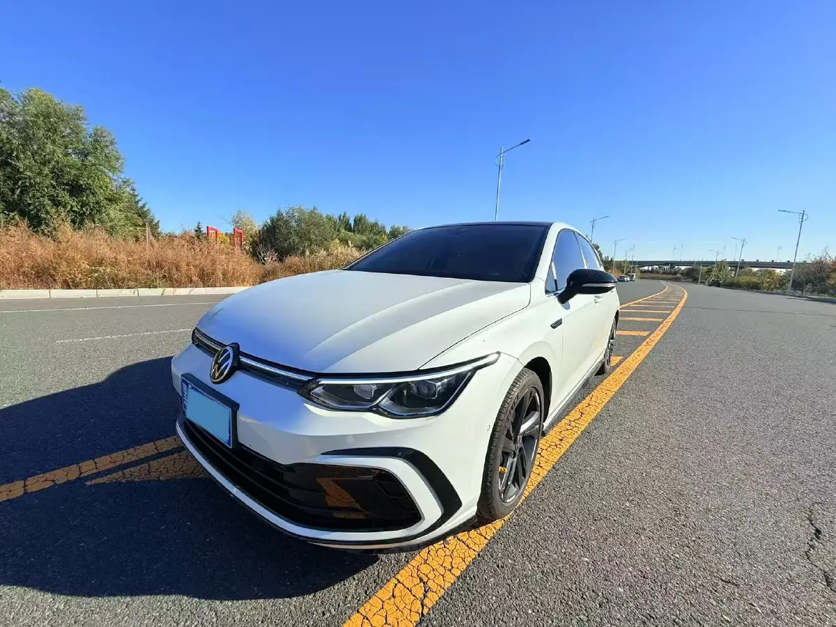 2021 Volkswagen Golf 1.4T 150HP L4 7DCT