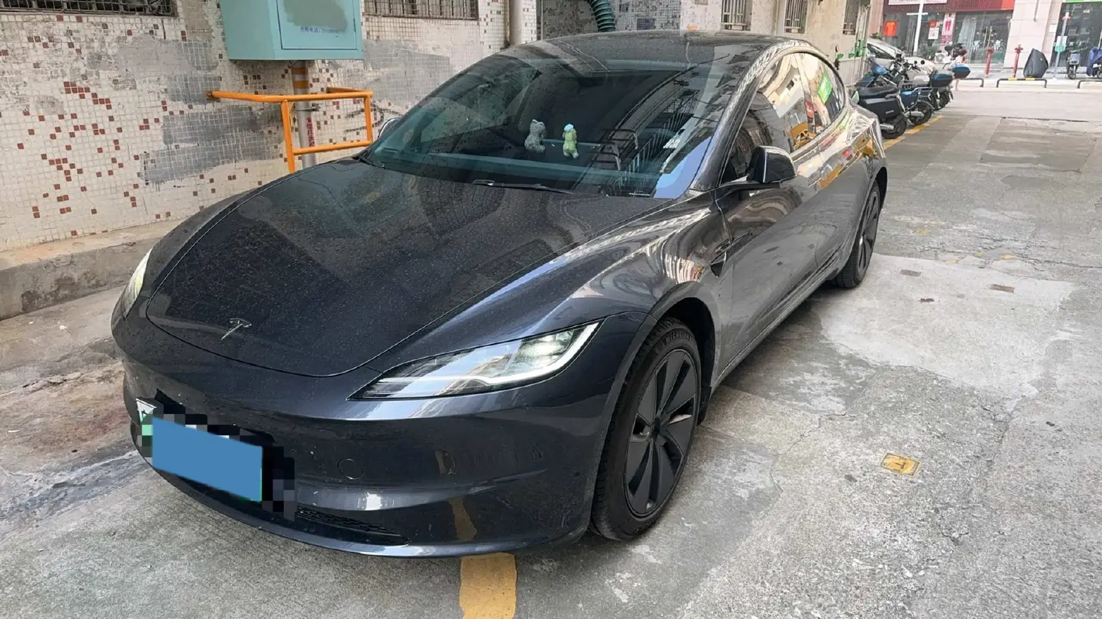 2023 HYPTEC GT BEV 80KWH