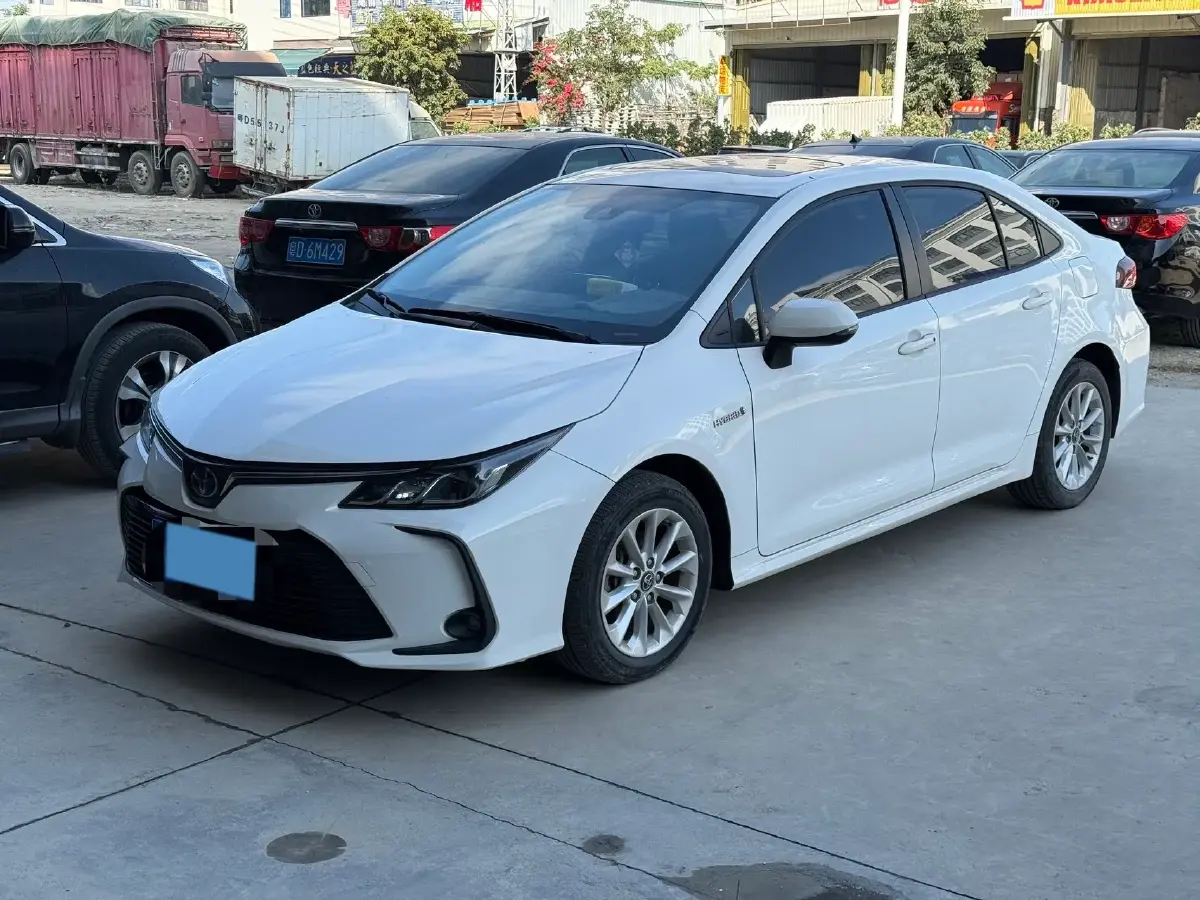 2021 Toyota Corolla 1.8L 98HP L4 E-CVT Hybrid