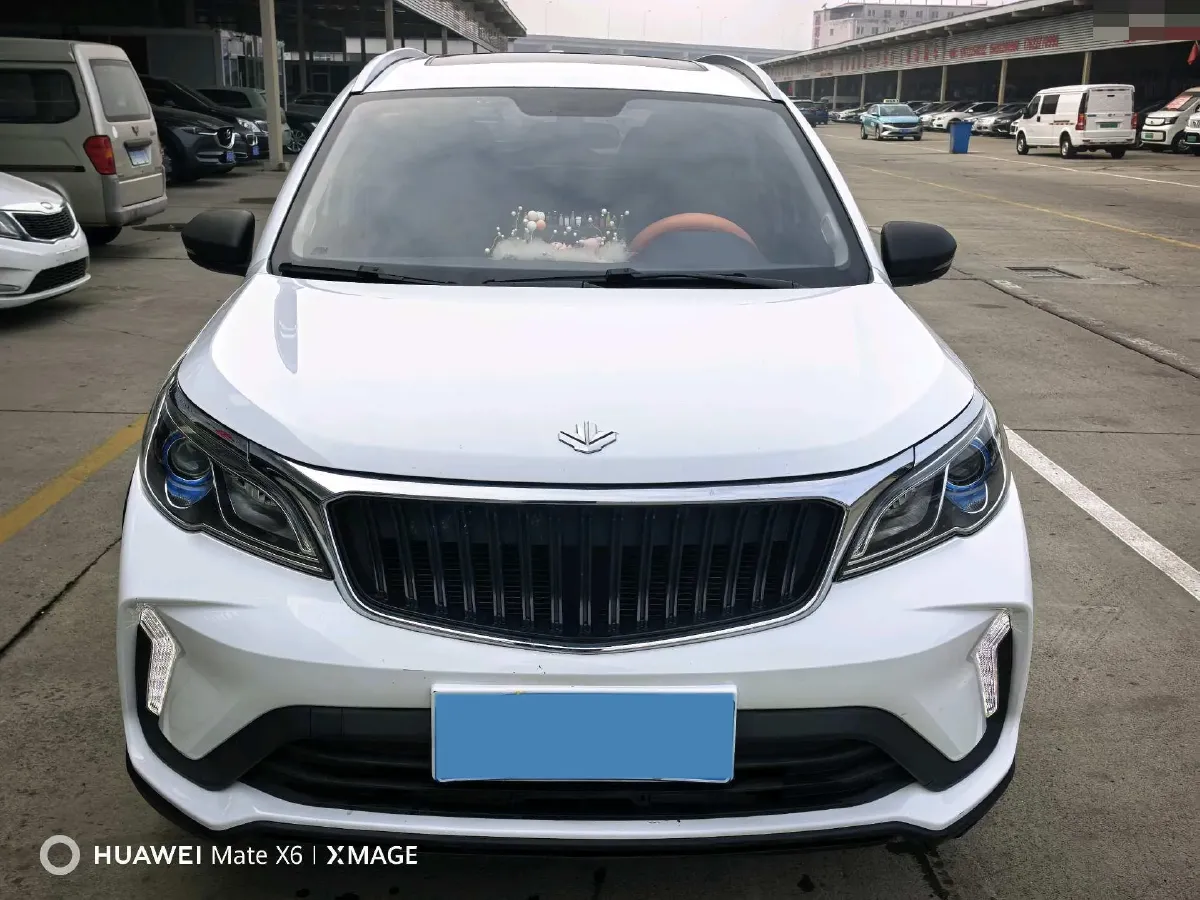 2022 Livan X3 PRO 1.5L 113HP L4 CVT,autocango,china used car exporter,china ev exporter,chinese used car exporter,chinese used ev exporter
