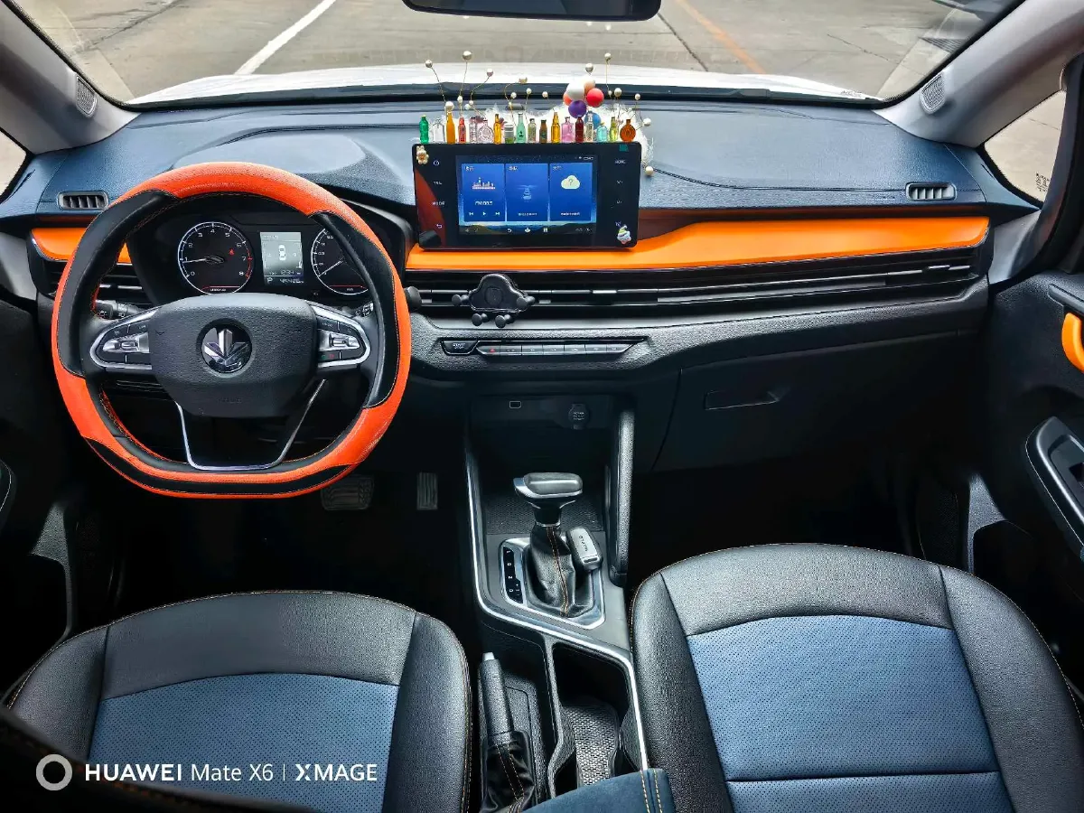 2022 Livan X3 PRO 1.5L 113HP L4 CVT,autocango,china used car exporter,china ev exporter,chinese used car exporter,chinese used ev exporter