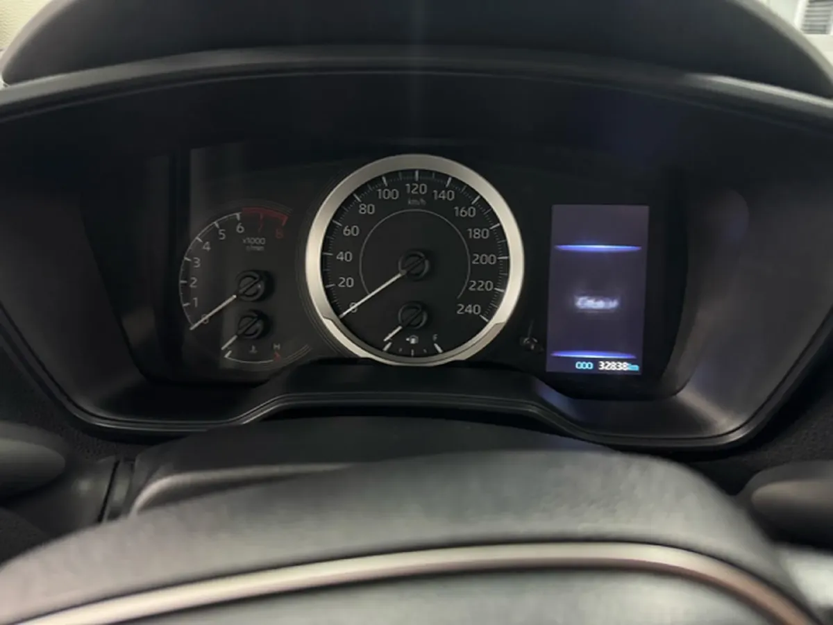 2021 Toyota Corolla 1.2T 116HP L4 CVT,autocango,china used car exporter,china ev exporter,chinese used car exporter,chinese used ev exporter