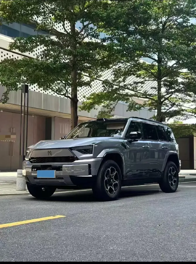 2025 BMW 3 Series 2.0T 245HP L4 8AT