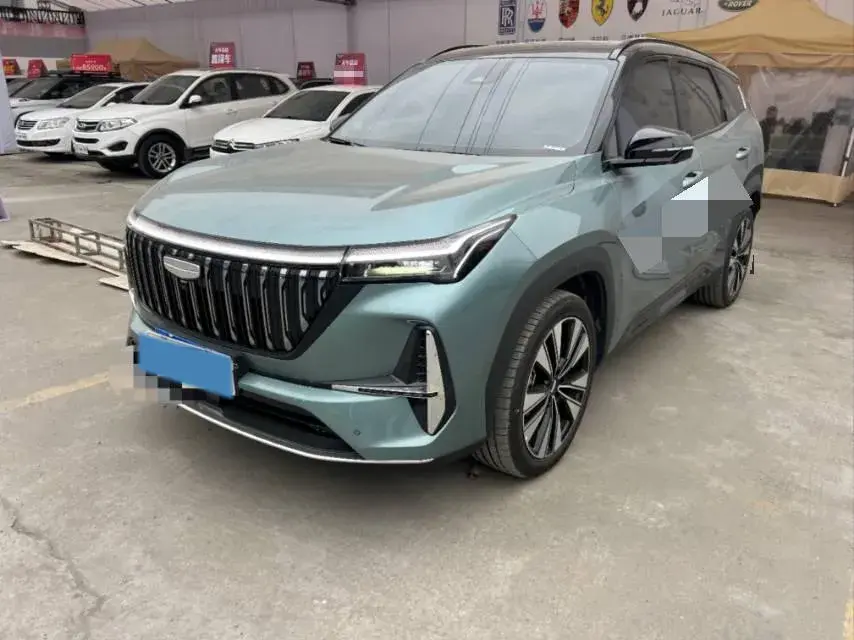 2025 Geely StarRay 1.5T 181HP L4 7DCT