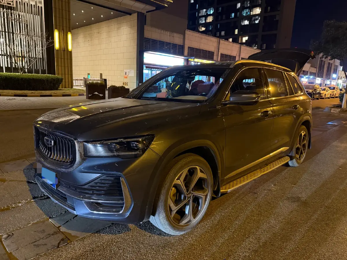 2021 Geely Monjaro 2.0T 218HP L4 7DCT