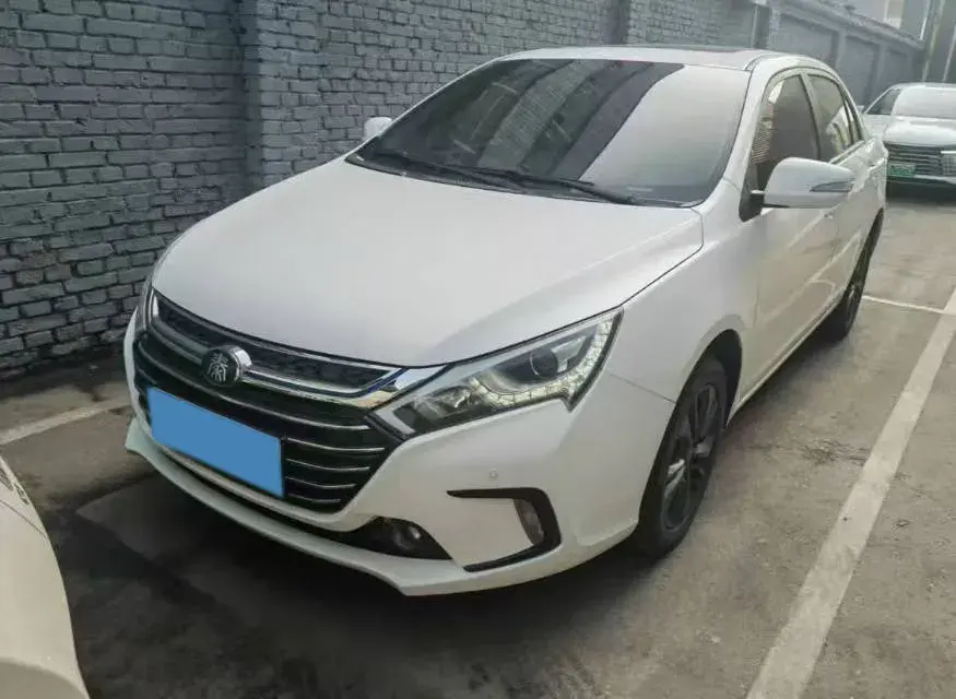 2018 BYD Qin 1.5T 154HP L4 6DCT PHEV 15.2KWH