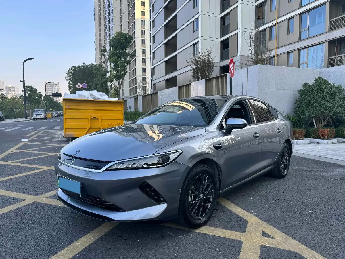 2025 BYD Qin Plus BEV 48KWH