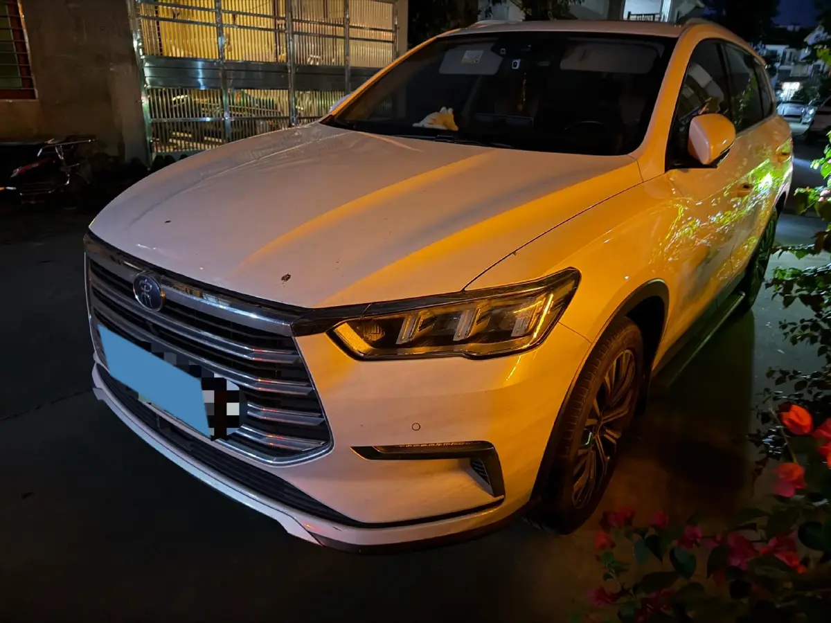 2019 BYD Song Pro 1.5T 160HP L4 6DCT PHEV 15.7KWH