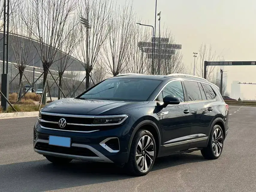 2022 Volkswagen Talagon 2.0T 220HP L4 7DCT