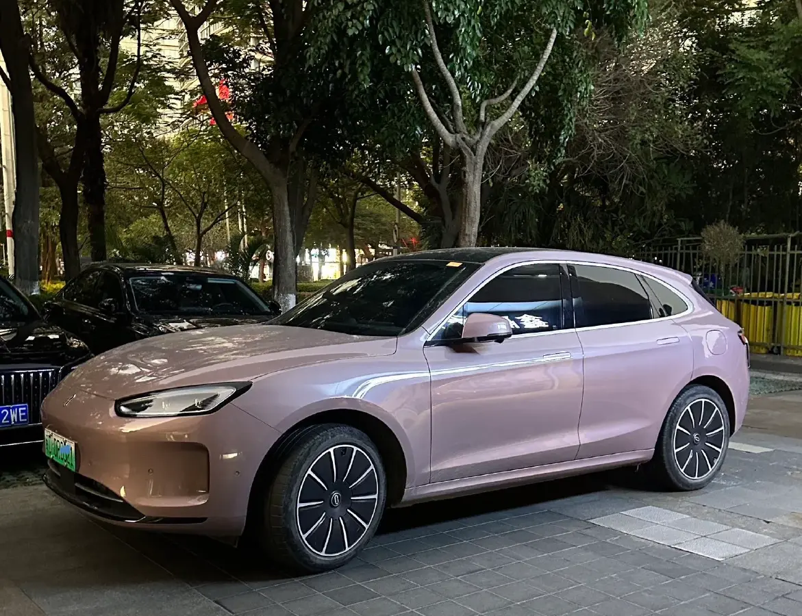 2022 Infiniti Q50L 2.0T 211HP L4 7AT