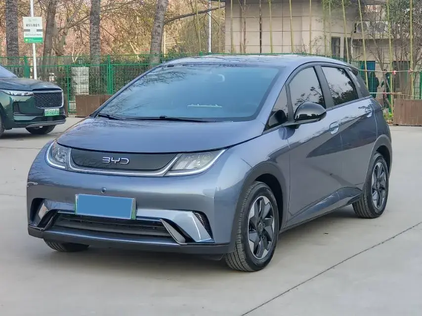 2025 BYD Dolphin BEV 44.928KWH