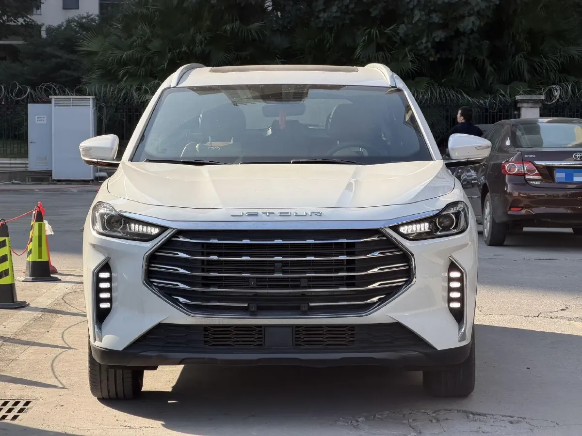 2022 Jetour X70 Plus 1.5T 156HP L4 CVT,autocango,china used car exporter,china ev exporter,chinese used car exporter,chinese used ev exporter