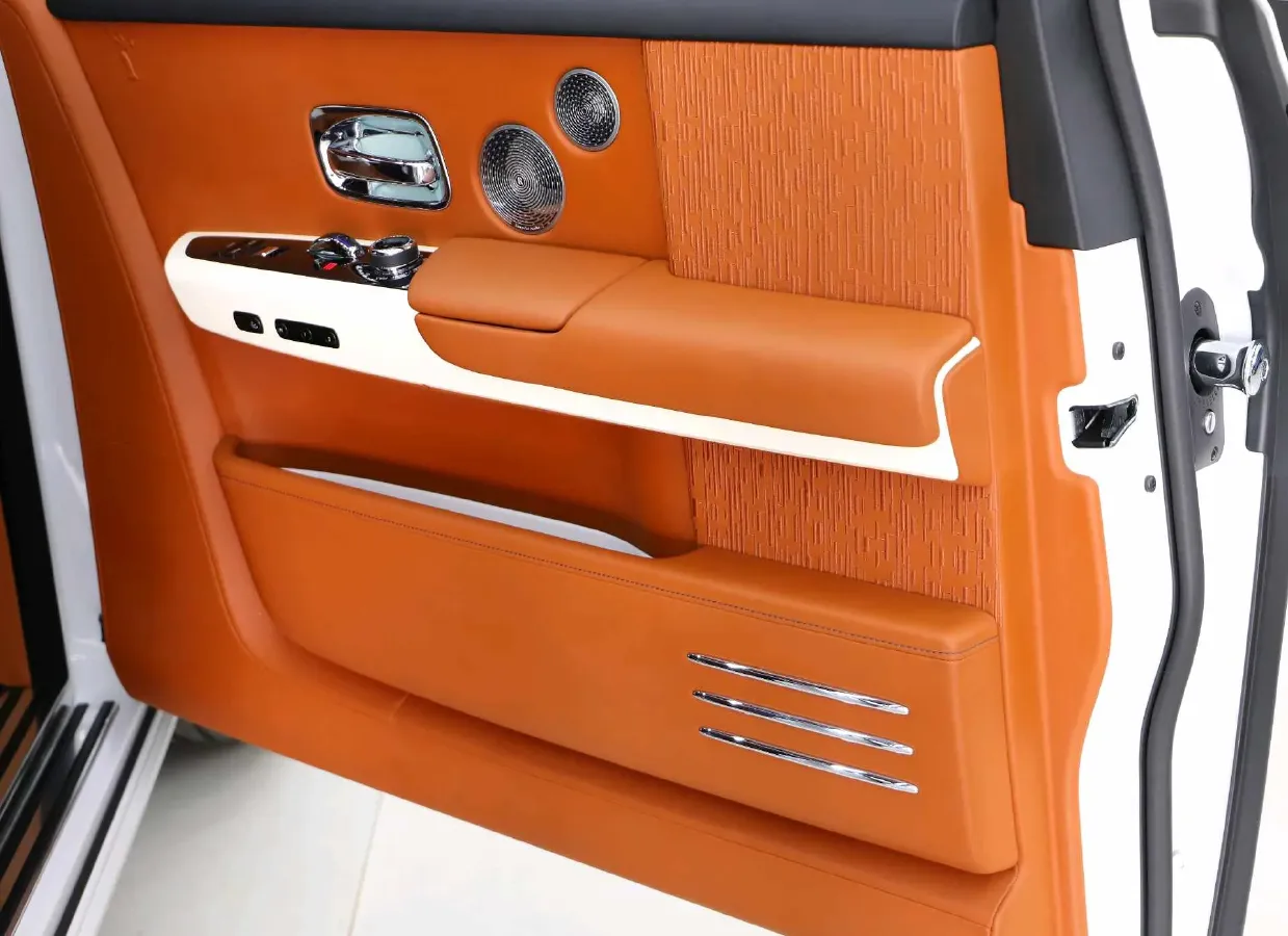 2018 Rolls-Royce Phantom 6.7T 571HP V12 8AT,autocango,china used car exporter,china ev exporter,chinese used car exporter,chinese used ev exporter