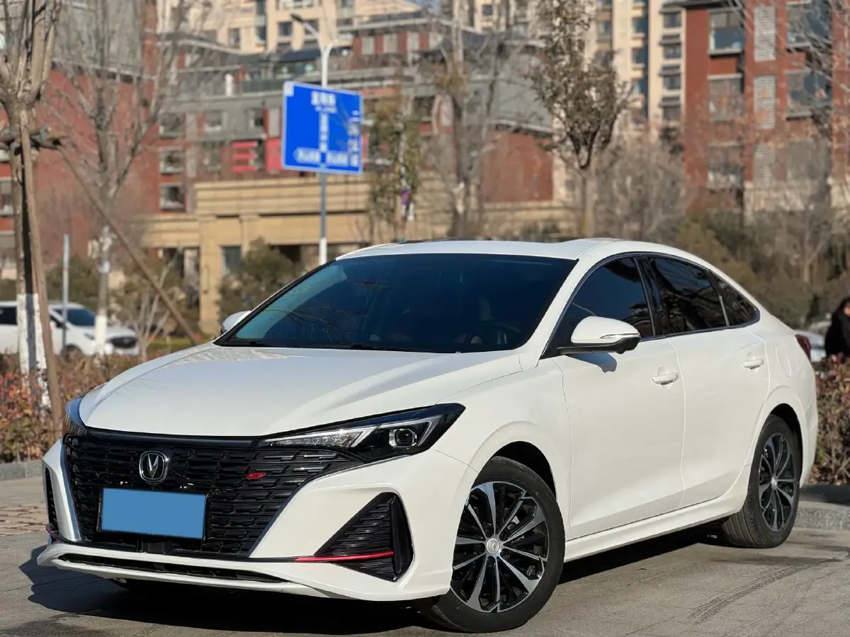 2022 ChangAn Eado 1.4T 160HP L4 7DCT