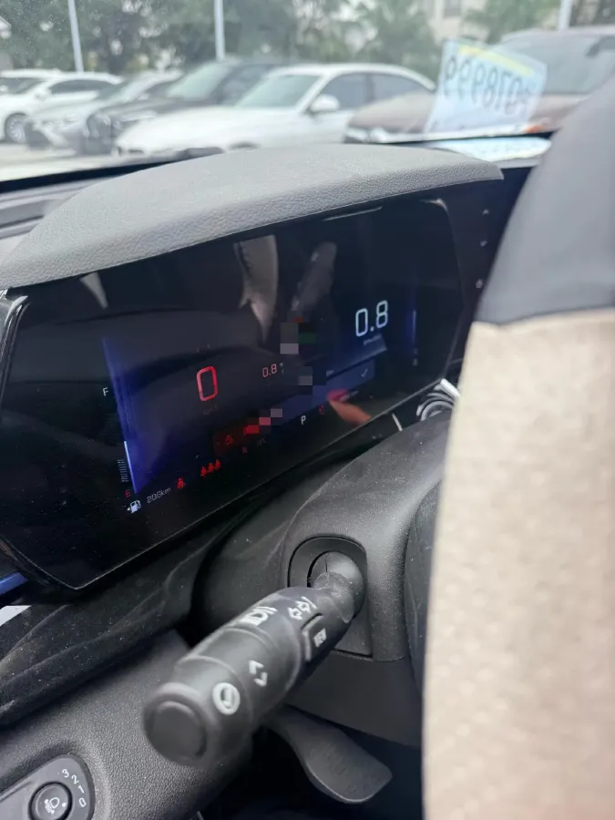 2022 Chevrolet Seeker 1.5T 184HP L4 CVT,autocango,china used car exporter,china ev exporter,chinese used car exporter,chinese used ev exporter