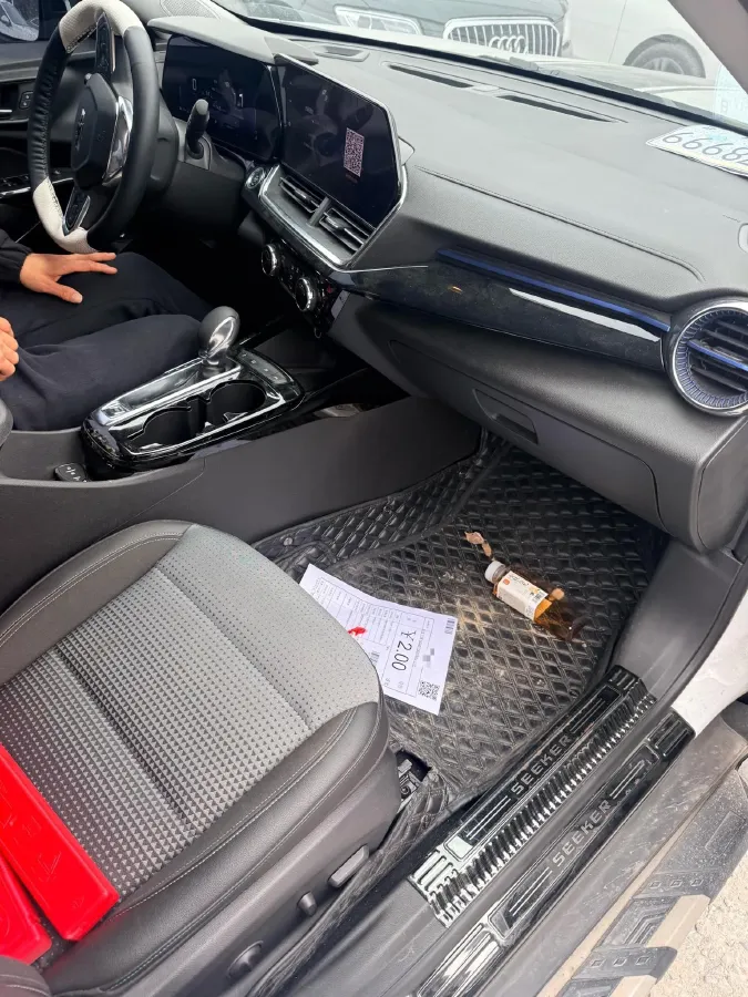 2022 Chevrolet Seeker 1.5T 184HP L4 CVT,autocango,china used car exporter,china ev exporter,chinese used car exporter,chinese used ev exporter