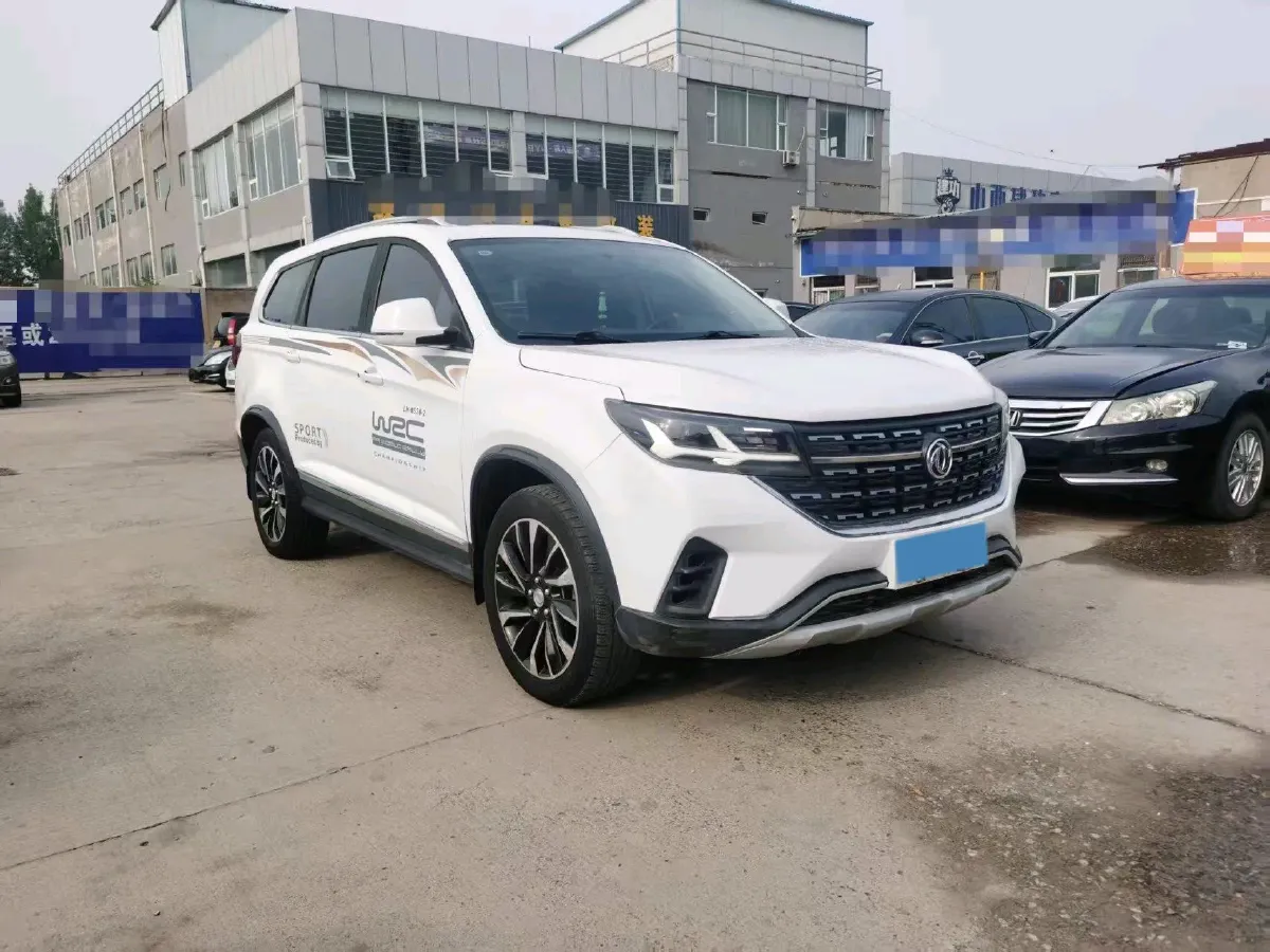 2020 DongFeng Forthing T5L 1.5T 156HP L4 6AT,autocango,china used car exporter,china ev exporter,chinese used car exporter,chinese used ev exporter
