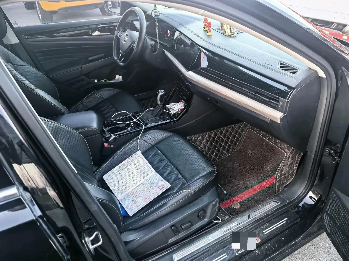 2020 Volkswagen Passat 2.0T 186HP L4 7DCT,autocango,china used car exporter,china ev exporter,chinese used car exporter,chinese used ev exporter