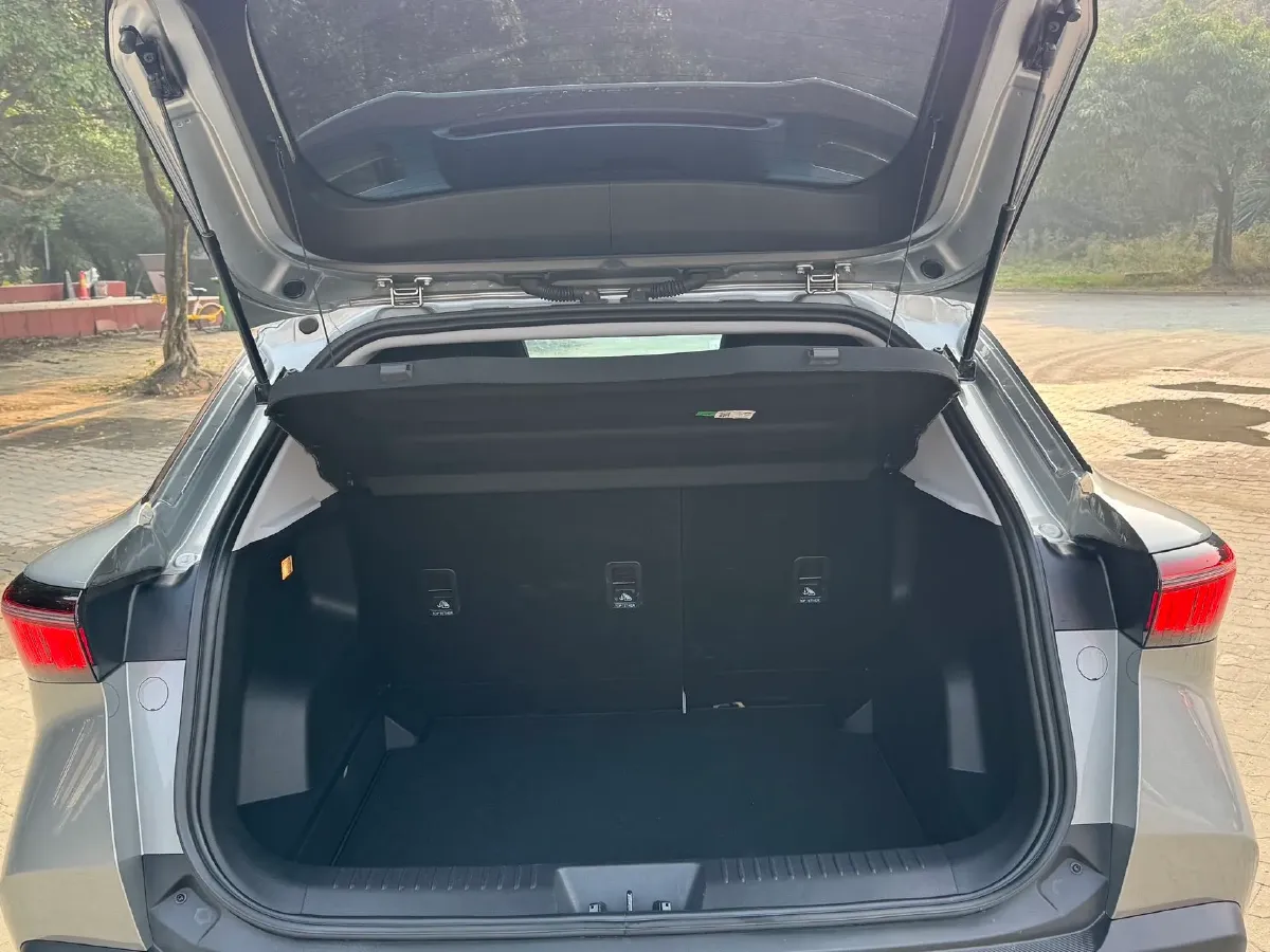 2022 Chery Omoda 1.5T 156HP L4 CVT,autocango,china used car exporter,china ev exporter,chinese used car exporter,chinese used ev exporter