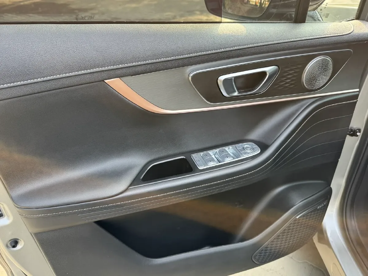 2022 Chery Omoda 1.5T 156HP L4 CVT,autocango,china used car exporter,china ev exporter,chinese used car exporter,chinese used ev exporter