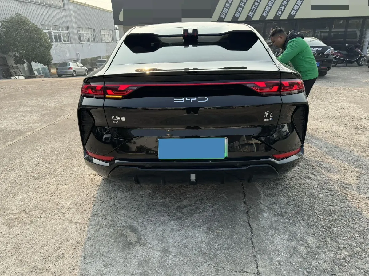 2025 BYD SongL EV BEV 71.8KWH,autocango,china used car exporter,china ev exporter,chinese used car exporter,chinese used ev exporter